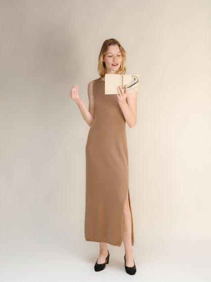 Cashmere Blend Boat Neck Sleeveless Dress (3D-Knit)
