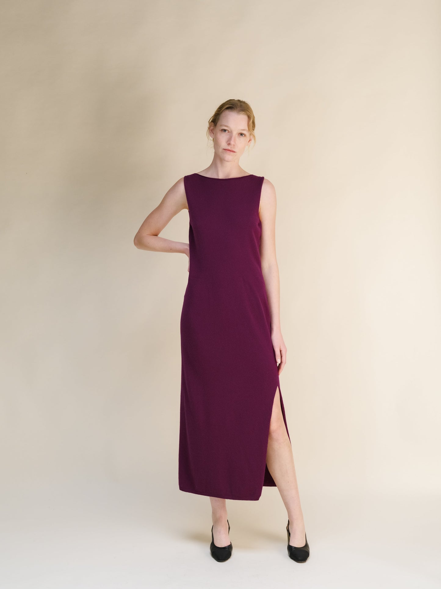 Cashmere Blend Boat Neck Sleeveless Dress (3D-Knit)
