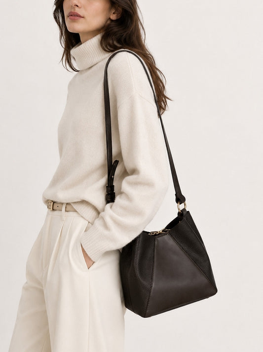 Bolgheri Leather Bucket Bag – Handcrafted in Tuscany