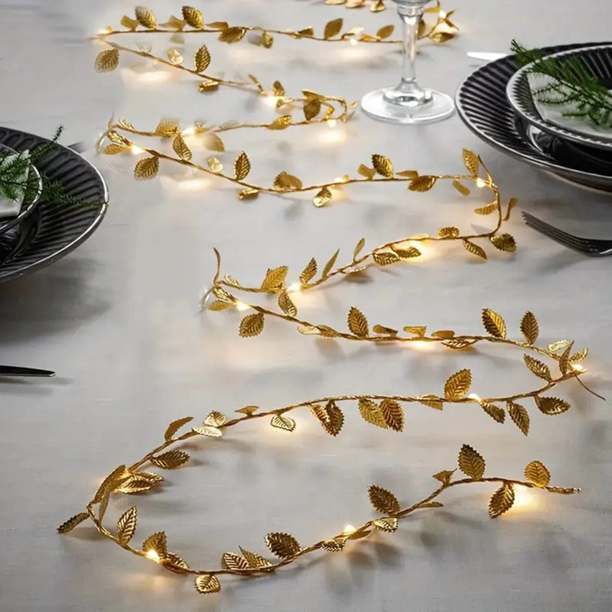 Gold and Silver Leaf String Lights - 20/50/100 LEDs - Premium  - Shop now at San Rocco Italia