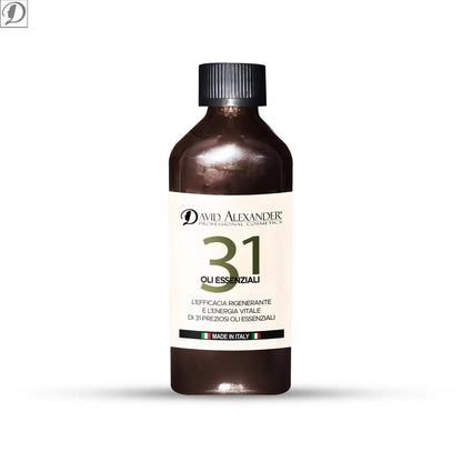 Bottiglia di Olio 31 con oli essenziali naturali etichetta bianca e tappo nero