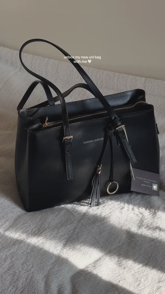 Unboxing video of our TL Bag - Leather shoulder bag | TL142037 - San Rocco Italia