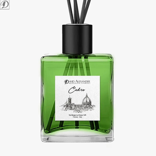 Profumatore per Ambiente al Cedro – Elegante, Legnoso e Rilassante con Bastoncini in Bambù