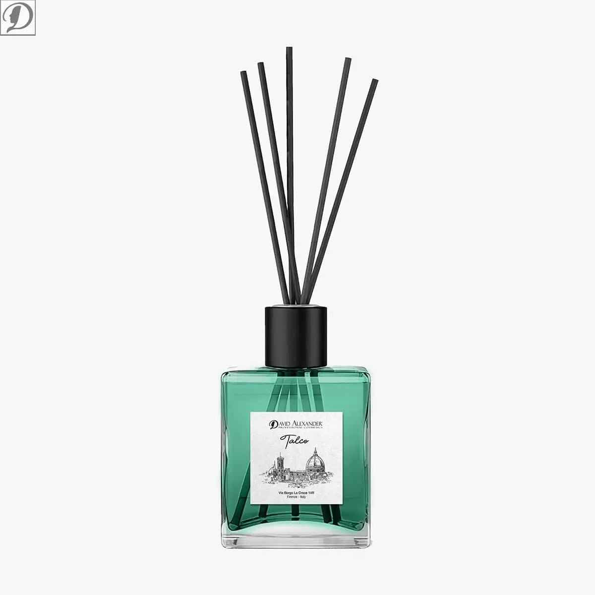 Diffusore talco in vetro verde con tappo nero, bastoncini di bambù e etichetta Talco