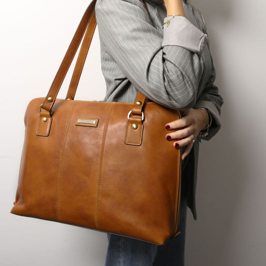 Leather briefcases Ravenna - Exclusive Women's Leather Business Bag in Matte Leather | TL142426 San Rocco Italia