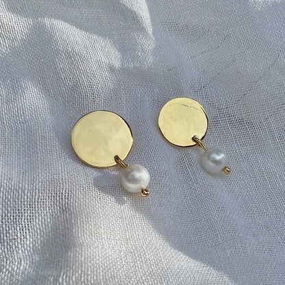 Freshwater Pearl Disc Earrings | Made in Cambodia - Premium Earrings - Shop now at San Rocco Italia