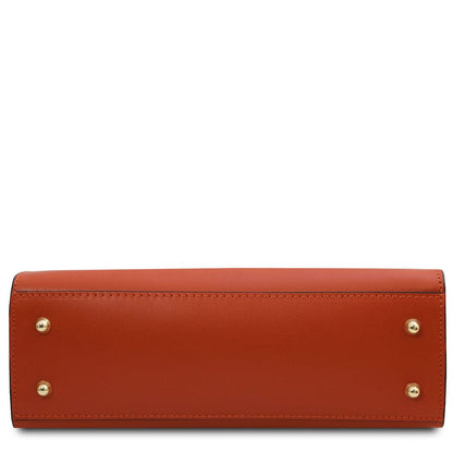Lisa - Leather tote | TL142312 - Premium Leather handbags - Just €140.30! Shop now at San Rocco Italia