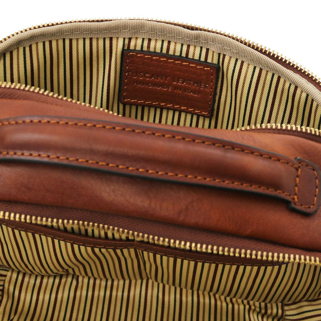 Marvin - Leather toiletry bag | TL142326 - Premium Travel leather accessories - Shop now at San Rocco Italia