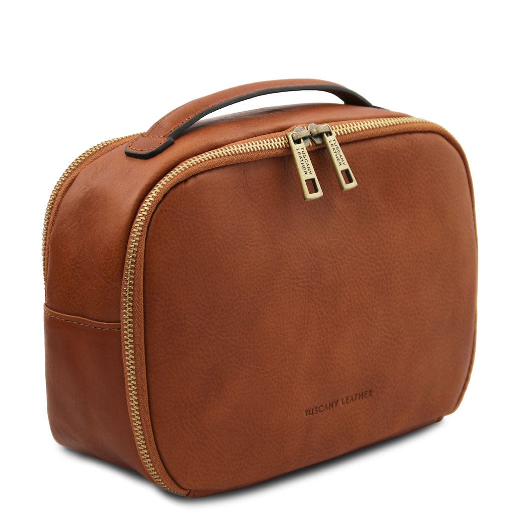 Marvin - Leather toiletry bag | TL142326 - Premium Travel leather accessories - Shop now at San Rocco Italia