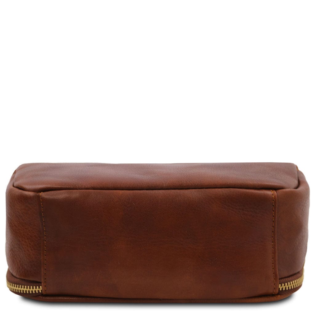 Marvin - Leather toiletry bag | TL142326 - Premium Travel leather accessories - Shop now at San Rocco Italia