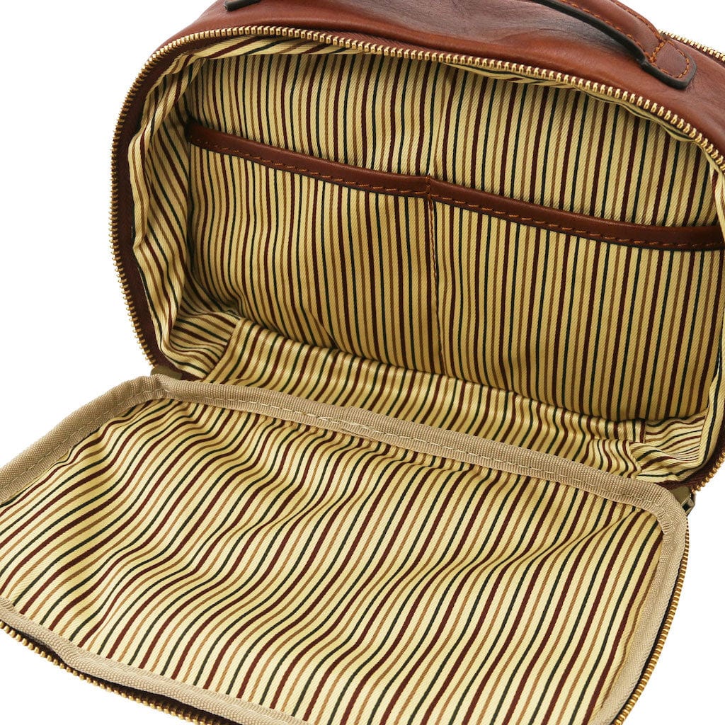 Marvin - Leather toiletry bag | TL142326 - Premium Travel leather accessories - Shop now at San Rocco Italia