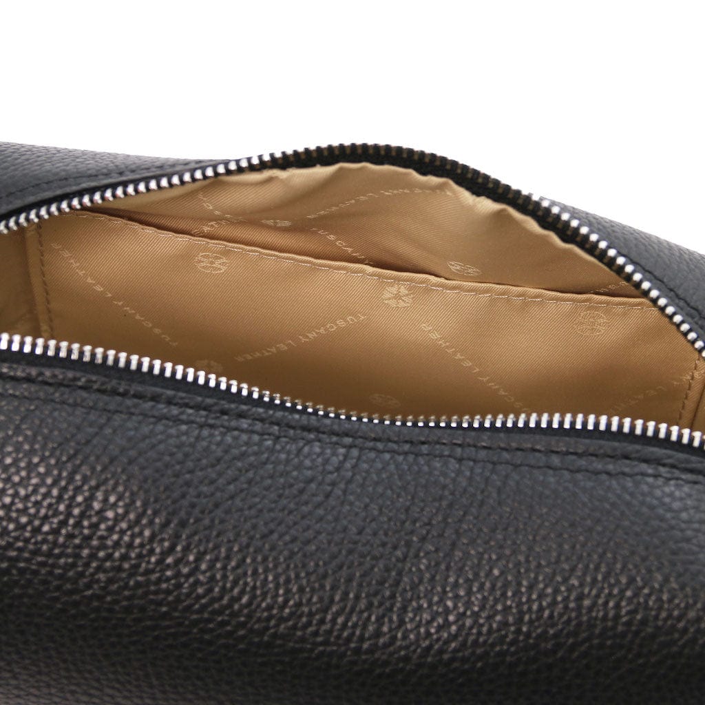 TL Bag - Soft leather toiletry bag | TL142324 - Premium Travel leather accessories - Shop now at San Rocco Italia