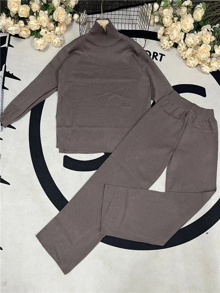 Women's 2-Piece Knitted Tracksuit - Premium  - Shop now at San Rocco Italia