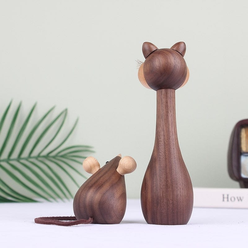 Wooden Cat & Mouse Figurines - Made of Walnut Wood - Premium  - Shop now at San Rocco Italia