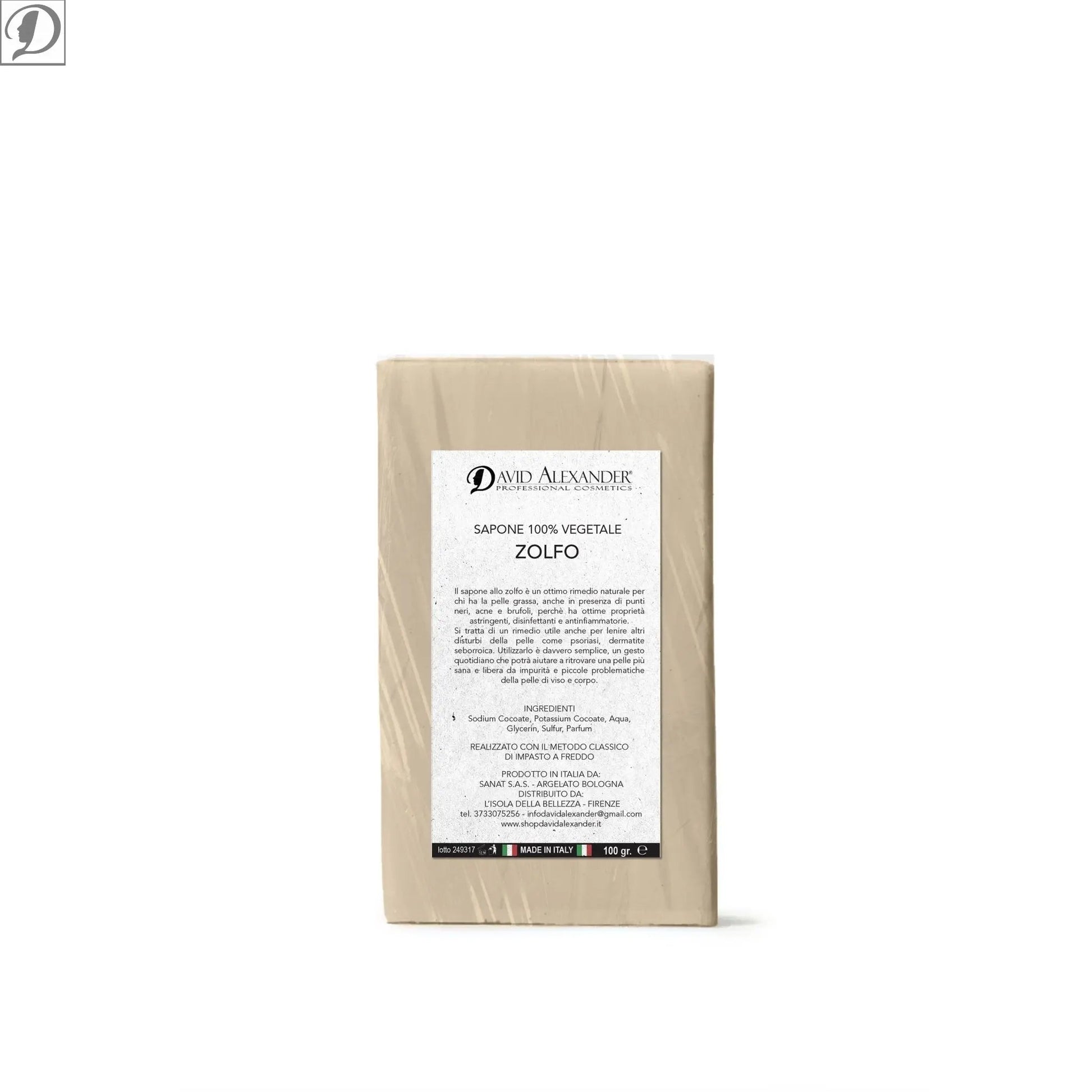 Beige soap bar with a white label reading Sapone 100 Vegetale Zolfo.