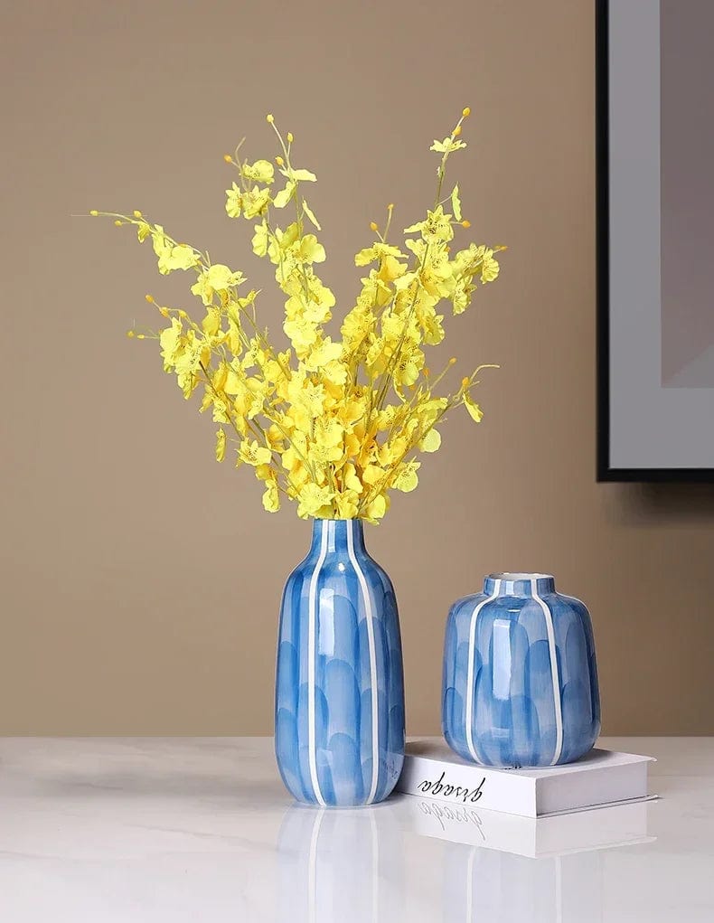 Serenity Flow Ceramic Flower Vase - Premium Ceramic vases - Shop now at San Rocco Italia