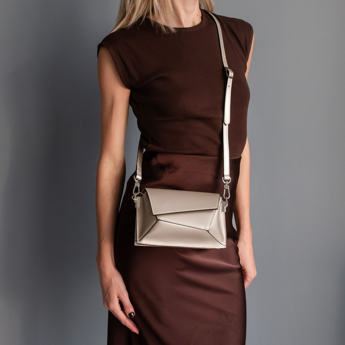 TL Bag - Borsa a spalla in pelle metallizzata