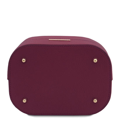 TL Bag - Leather bucket bag | TL142146 in burgundy pebbled leather with gold metal feet on white background
