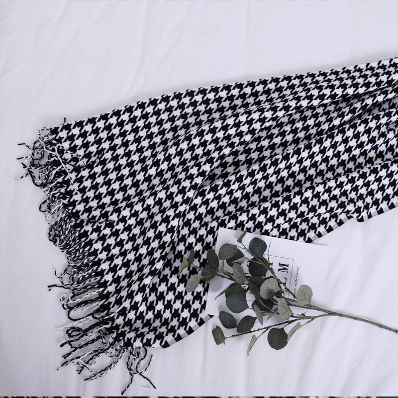 Black and White Houndstooth Boho Throw Blankets With Tassels - Blankets - San Rocco Italia