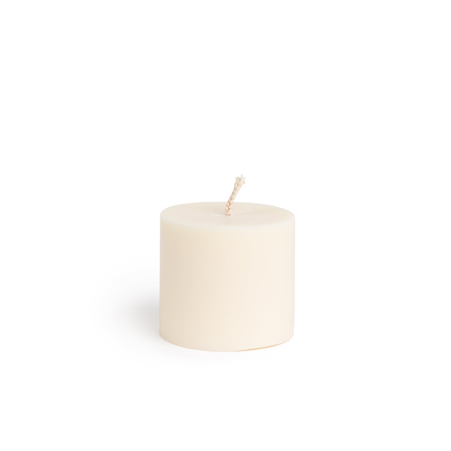 Vegan round ivory pillar candles | Rapeseed wax - Premium Home Decor - Shop now at San Rocco Italia