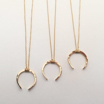 Handmade Hammered Moon Necklace | 14K Gold Filled/925 Silver Pendant - Premium Jewelry - Just €40.95! Shop now at San Rocco Italia