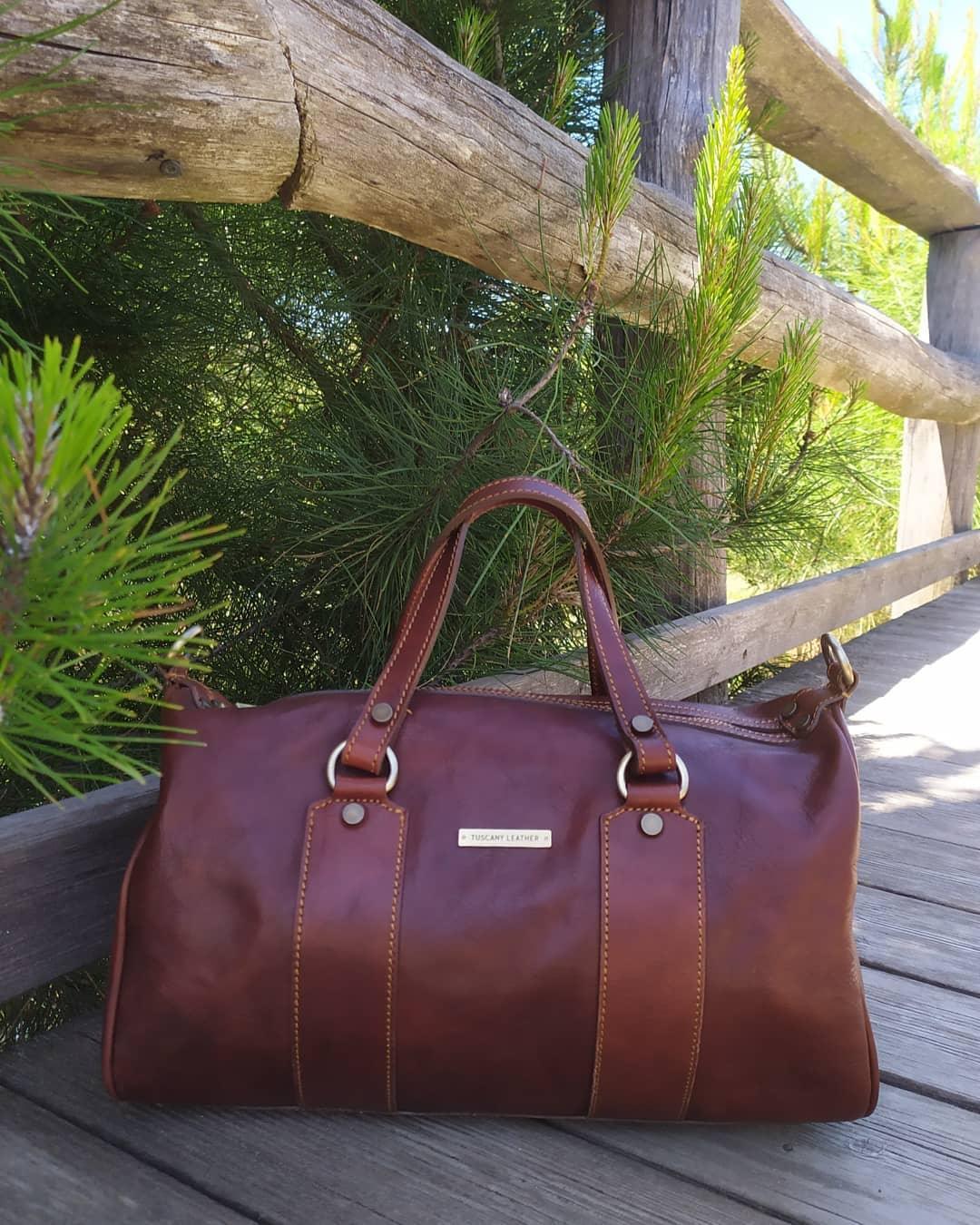 Lucrezia - Leather maxi duffle bag | TL141977 - Premium Leather handbags - Just €268.40! Shop now at San Rocco Italia