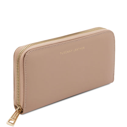 Venere - Exclusive zip around leather wallet | TL142085 - Premium Leather wallets for women - Shop now at San Rocco Italia