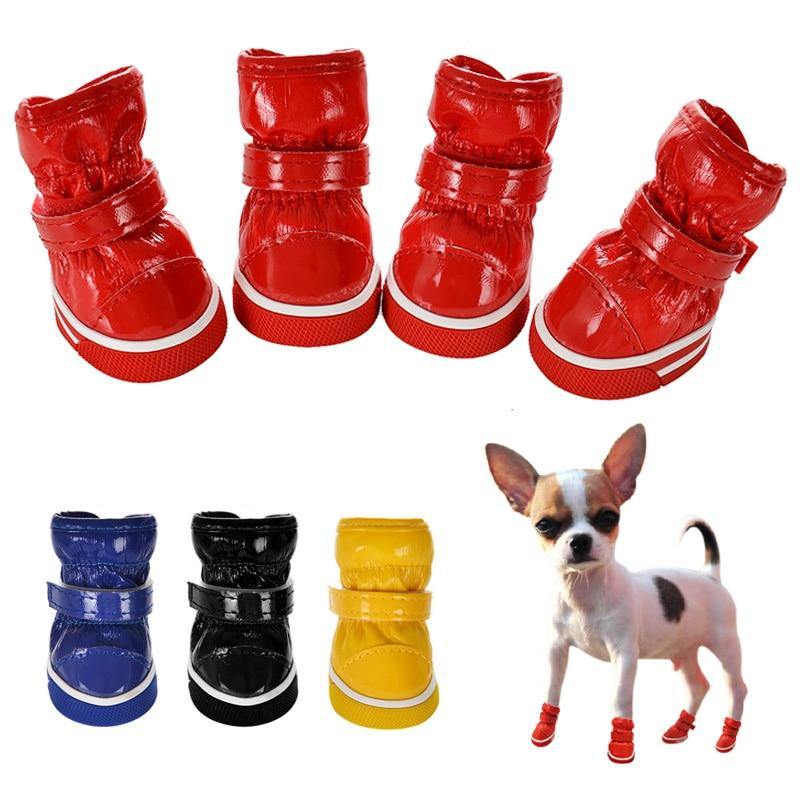 Winter Pet Shoes For Small - Warm Lined - Premium Pet Clothing - Just €12.95! Shop now at San Rocco Italia