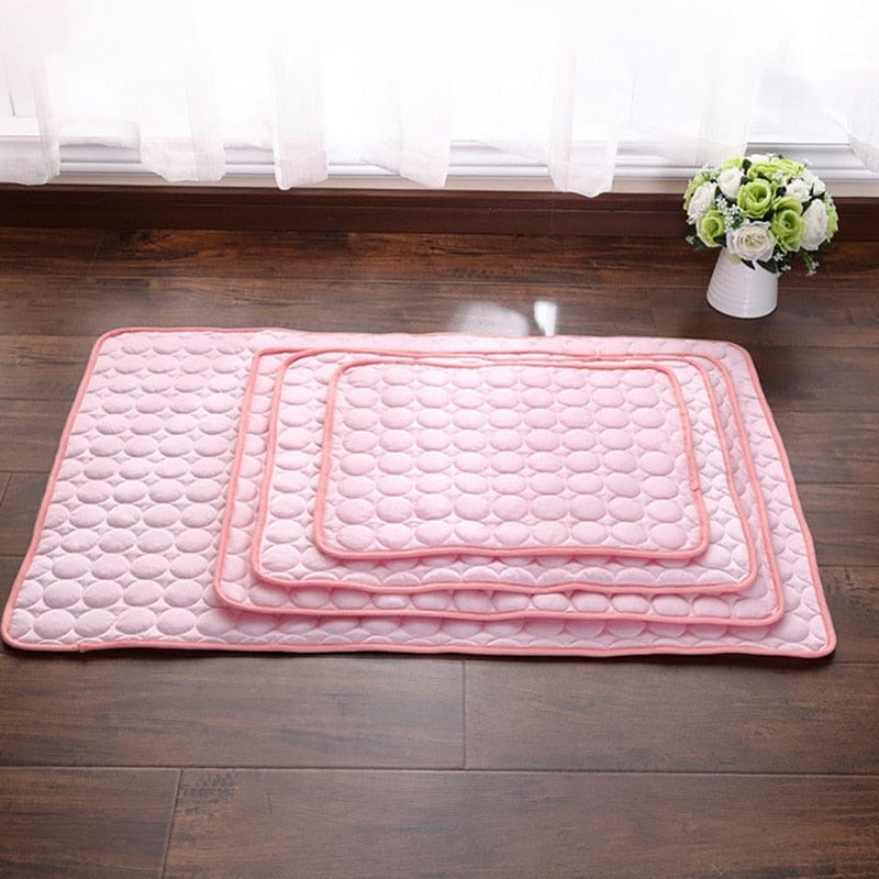 Pet Cooling Mat - XS to XXL - Premium Pet products - Shop now at San Rocco Italia