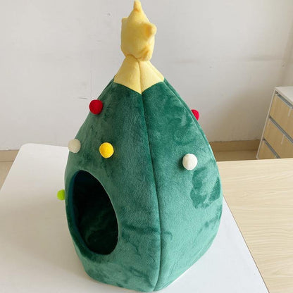 Christmas Tree Dog or Cat Cave/Bed - Premium Pet products - Shop now at San Rocco Italia
