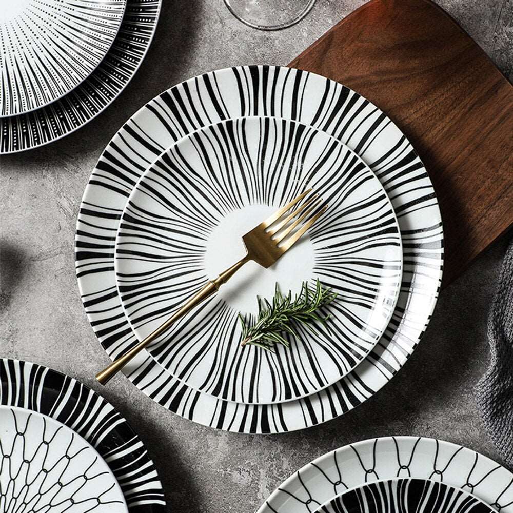 Black and White Geometric Ceramic Dessert/Salad and Dinner Plates | 21 cm and 27.5 cm - Premium Tableware - Shop now at San Rocco Italia