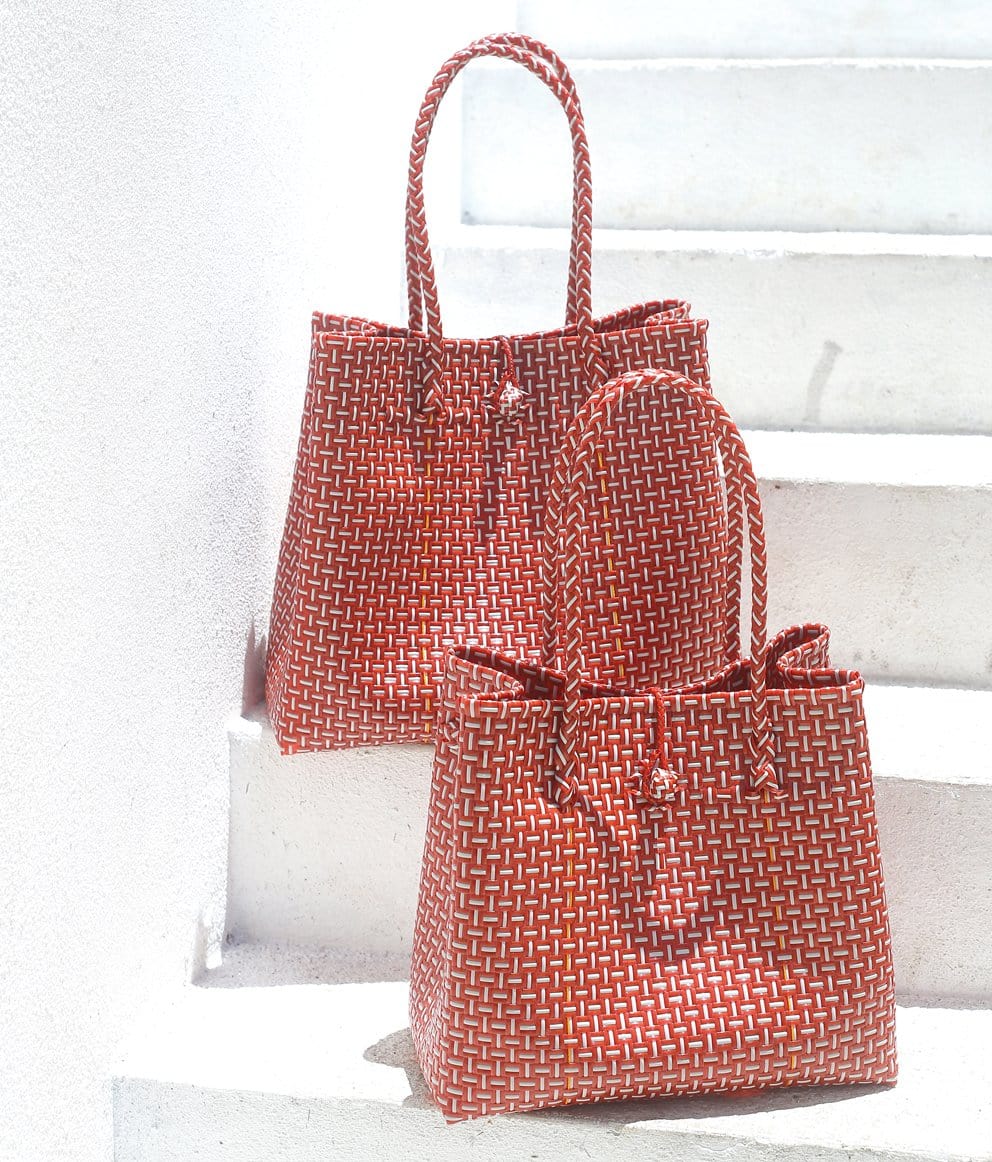 Toko Bazaar Woven Tote Bag - in Red & White - Premium Totes & Beach Bags - Shop now at San Rocco Italia